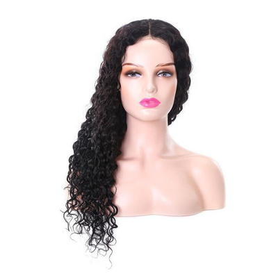 Peruca frontal de renda com aberturas de renda suíça.
